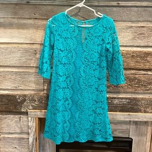 Women’s turquoise bell sleeve dress